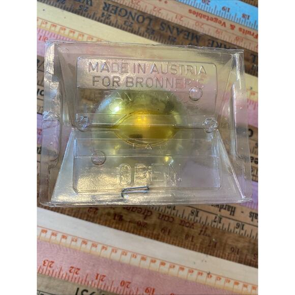 Bronner's Austria Christmas Customs Mexico Glass Christmas Ornament Poinsettia - Picture 11 of 11